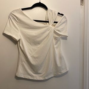 White top never worn